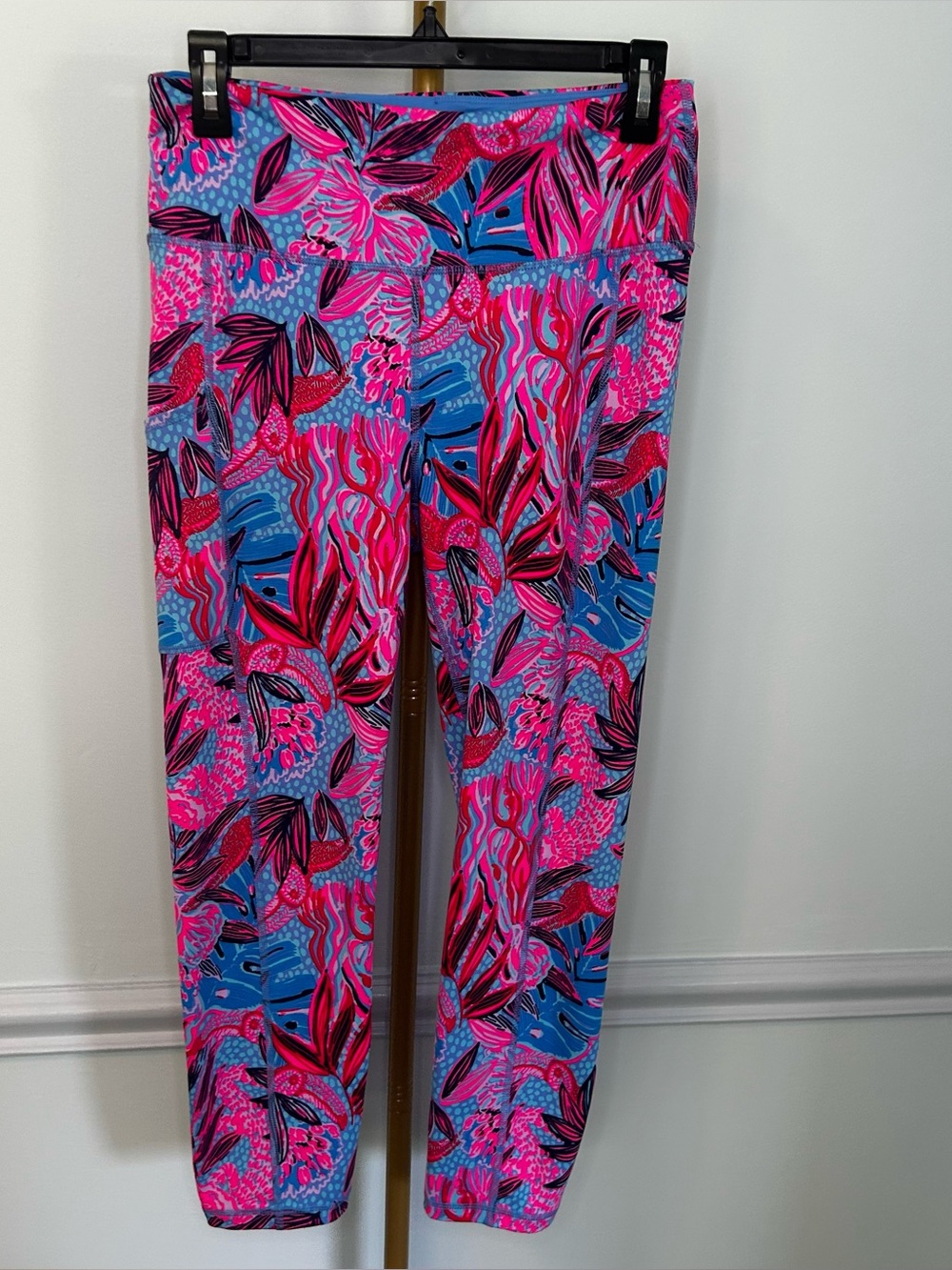 Lilly Pulitzer Luxletic Ruby Red Wild Times Weekender High Rise Leggings Size Me